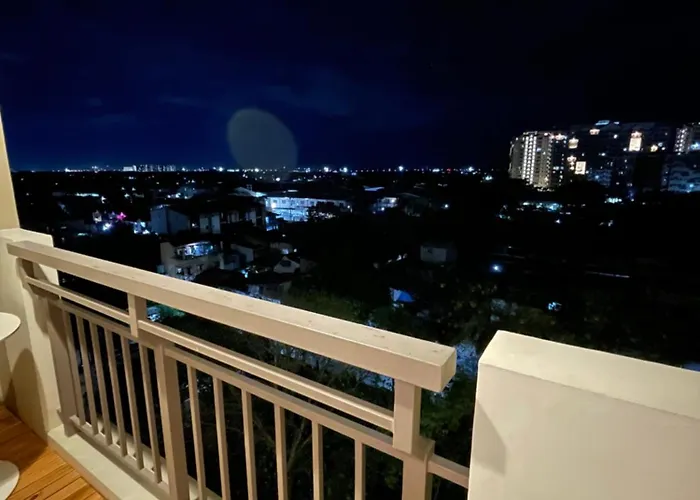 Bale Cu Calathea Place Near Airport Road Naia And Moa Aparthotel 4*